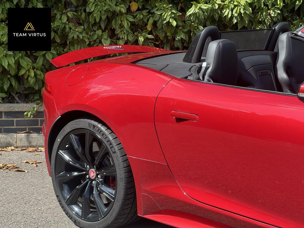 Jaguar F-Type Automatic Black #5