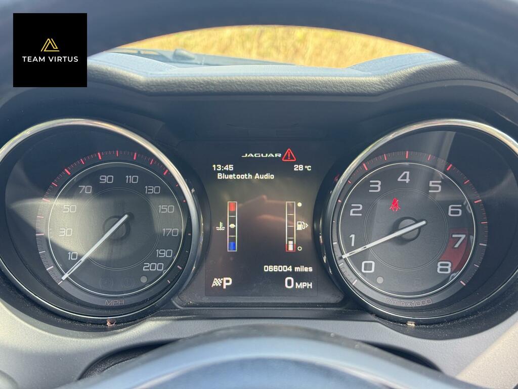 Jaguar F-Type Automatic Black #22