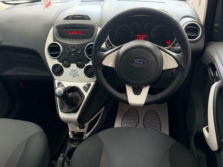 Ford KA 1.2 Edge Hatchback Euro 5 Ss White #40