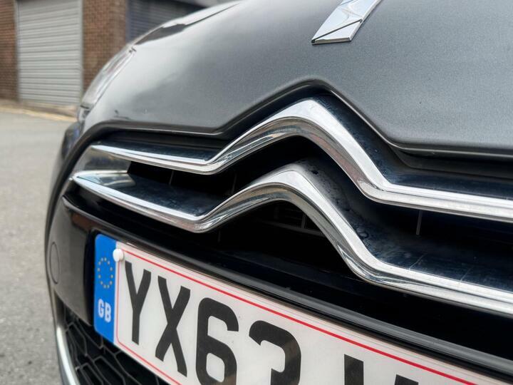 Citroen DS3 E-hdi Airdream Dsport Red 3-Door White #21