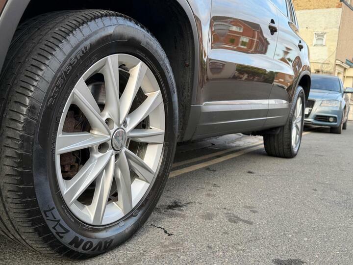 Volkswagen Tiguan Tiguan R Line Tdi Bluemotion Technology 4Motion Blue #10