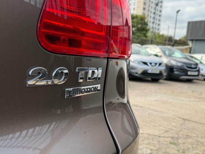 Volkswagen Tiguan Tiguan R Line Tdi Bluemotion Technology 4Motion Blue #17