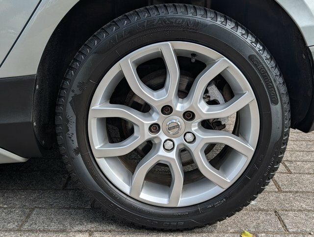 Volvo V40 Cross Country T3 Pro Hatchback Silver #3