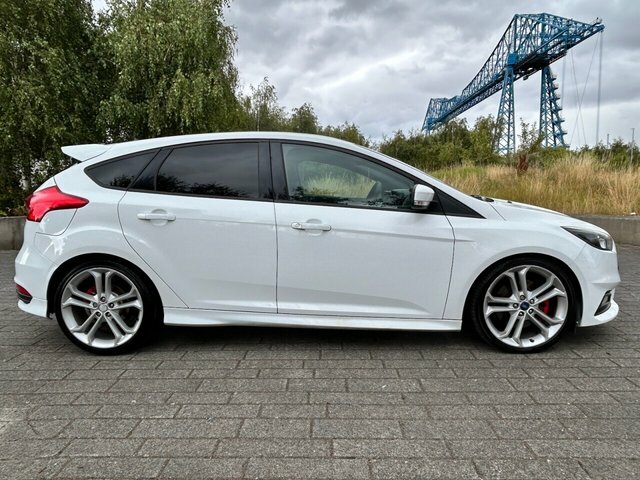 Ford Focus Tdci St-2 Hatchback NJ15HDK White #2