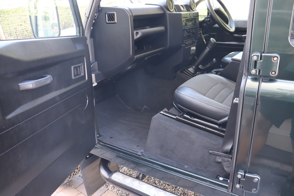 Land Rover Defender 110 110 2.4 Tdci Double Cab Pickup 4Wd Mwb Euro 4 Green #18