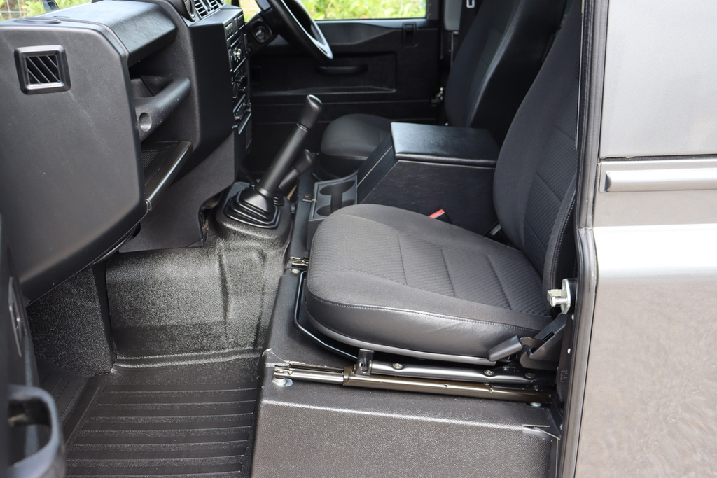Land Rover Defender 90 90 2.2 Tdci Hard Top  #6