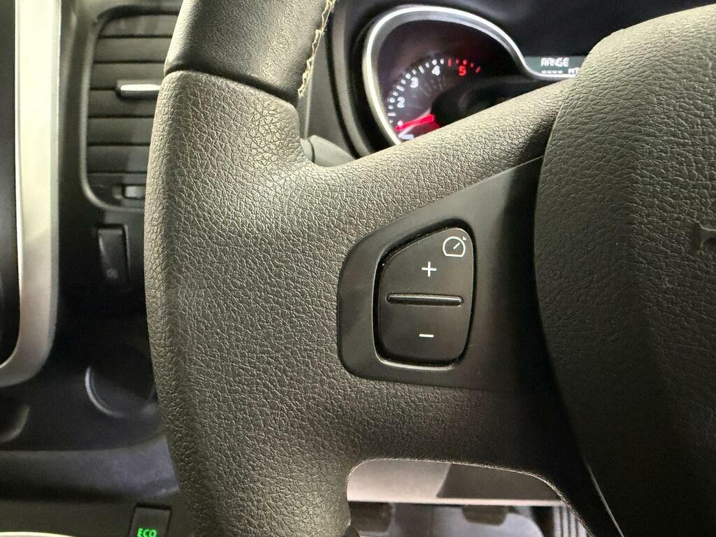 Renault Trafic Sl28 Energy Dci 120 Sport Nav Van  #11
