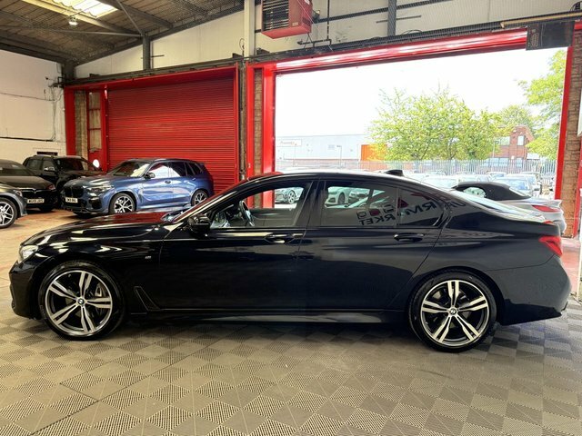 BMW 7 Series Automatic Black #5