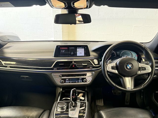 BMW 7 Series 730D X-drive Exclusive U1334 Ulez White #28