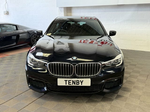 BMW 7 Series Automatic Black #2