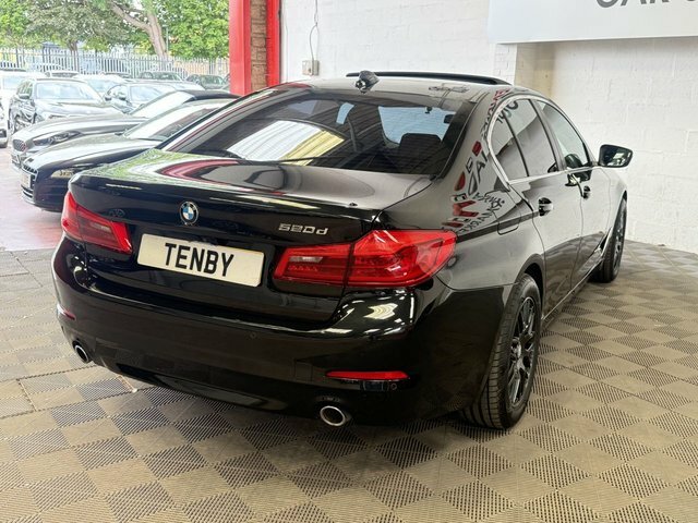 BMW 5 Series Automatic Black #6