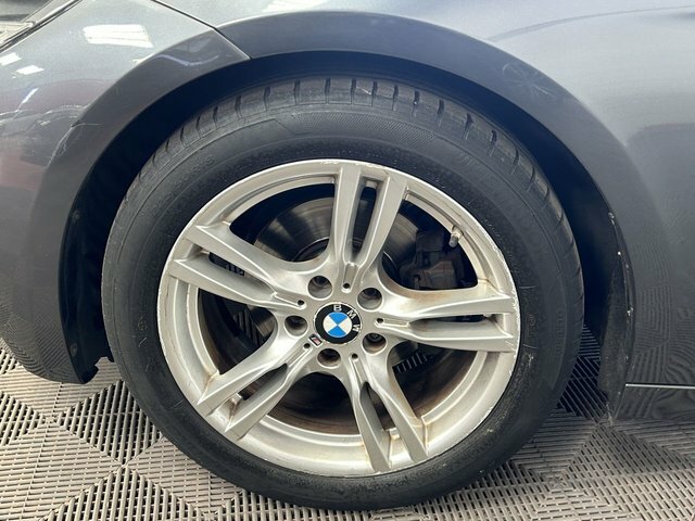 BMW 3 Series Gran Turismo 2L Luxury White #17