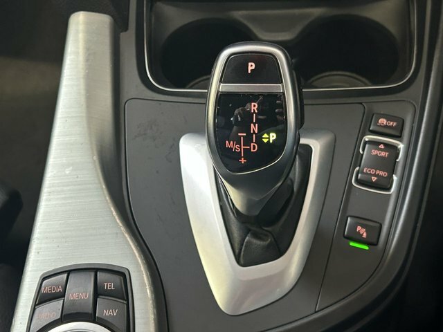BMW 3 Series Gran Turismo 2L Luxury White #34