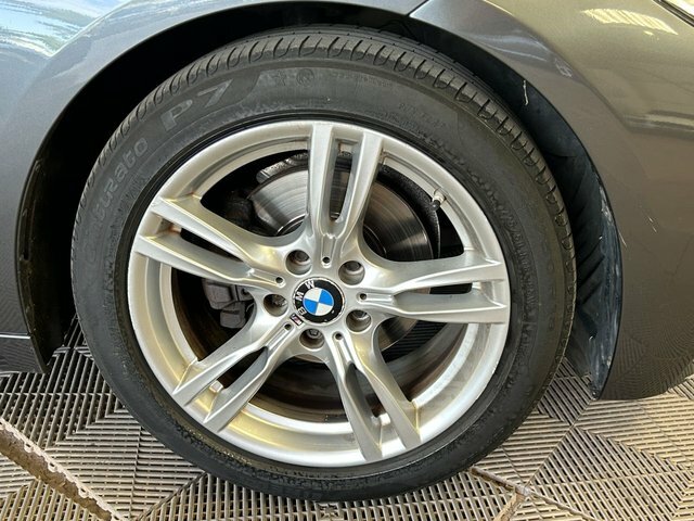 BMW 3 Series Gran Turismo 2L Luxury White #16