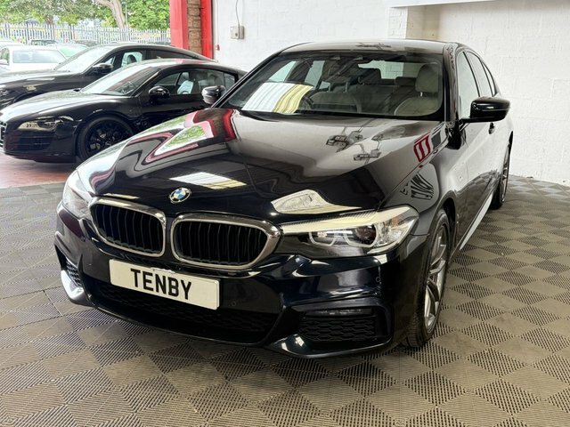 BMW 5 Series 520D M Sport Black #3