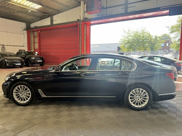 BMW 7 Series Automatic Blue #4