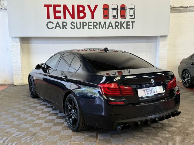 BMW 5 Series 530D M Sport Black #5