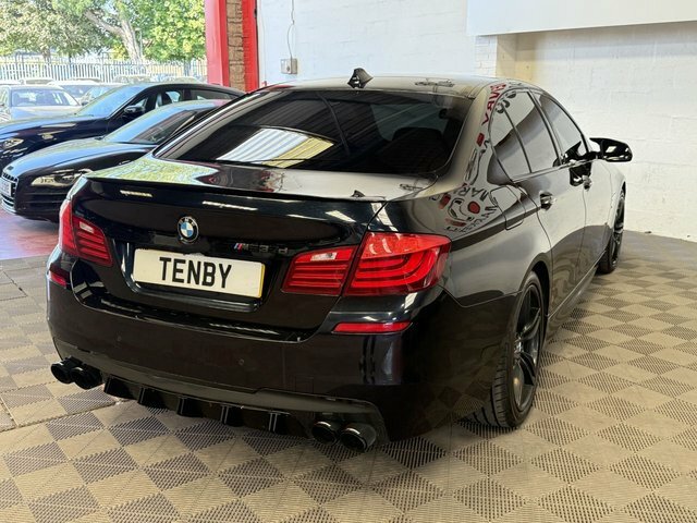 BMW 5 Series 5 Series 3.0 M Sport Euro 6 Ss Grey #7