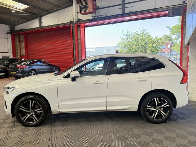 Volvo XC60 Xc60 R-design D4 Awd White #5