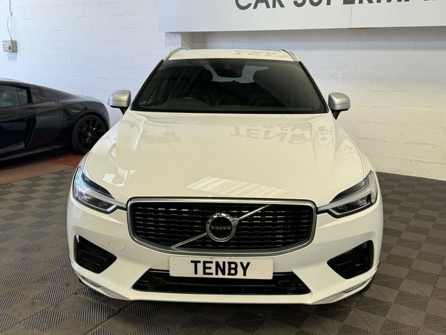 Volvo XC60 Xc60 R-design D4 Awd White #3