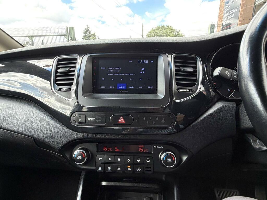 Kia Carens Mpv 1.6 Gdi Ecodynamics 1 2014 Black #29