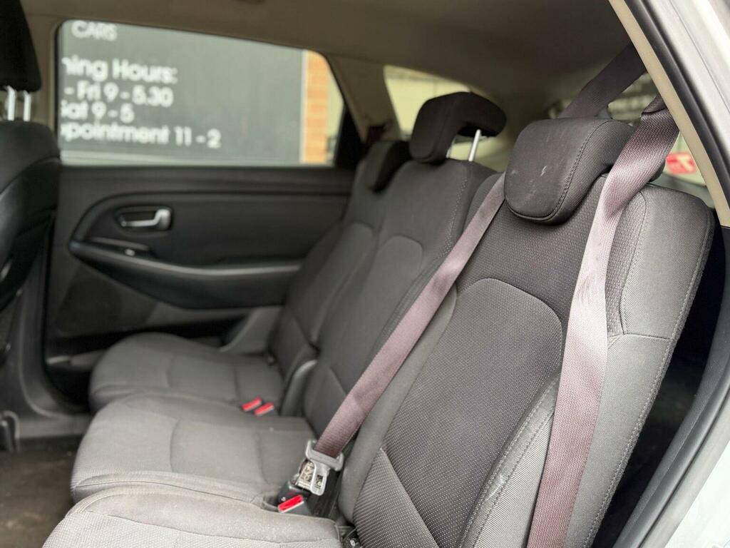 Kia Carens Mpv 1.6 Gdi Ecodynamics 1 2014 Black #47