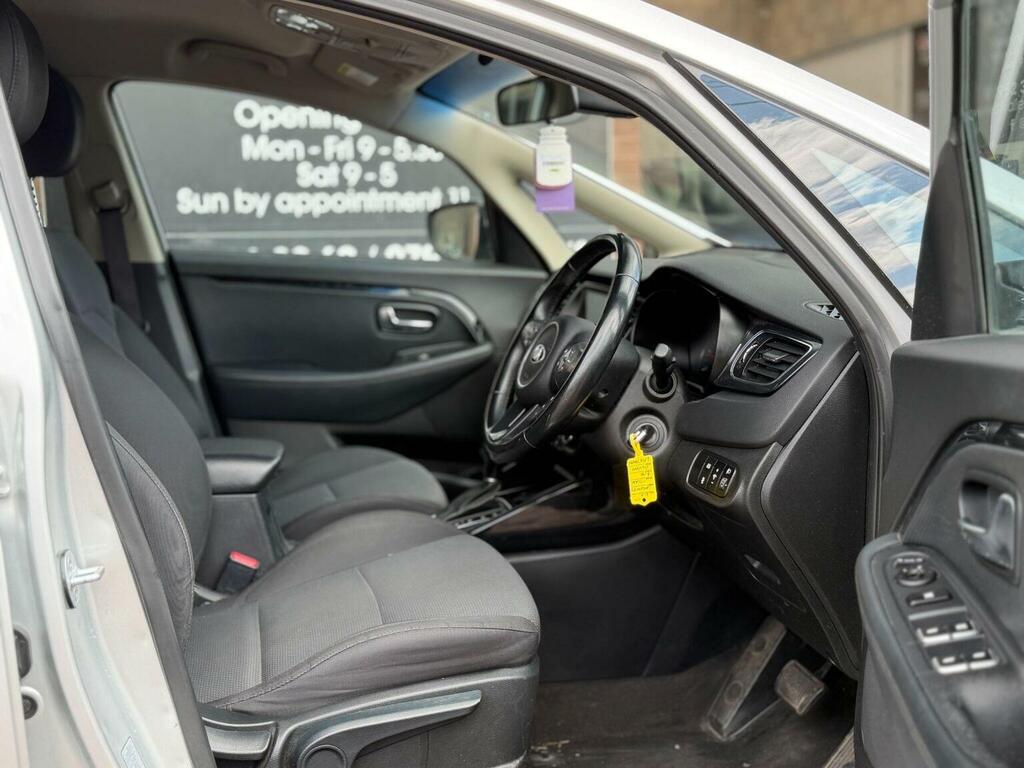 Kia Carens Mpv 1.6 Gdi Ecodynamics 1 2014 Black #51