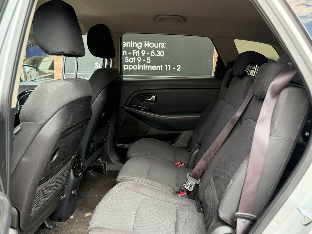 Kia Carens Mpv 1.6 Gdi Ecodynamics 1 2014 Black #46