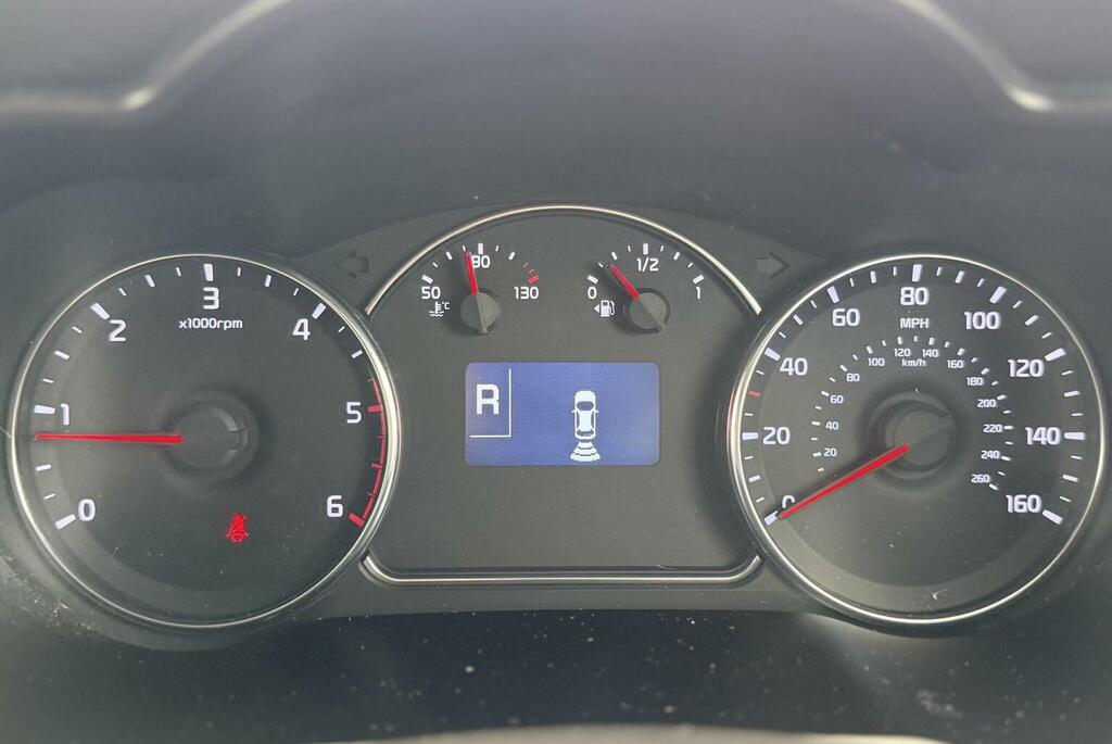 Kia Carens Mpv 1.6 Gdi Ecodynamics 1 2014 Black #49