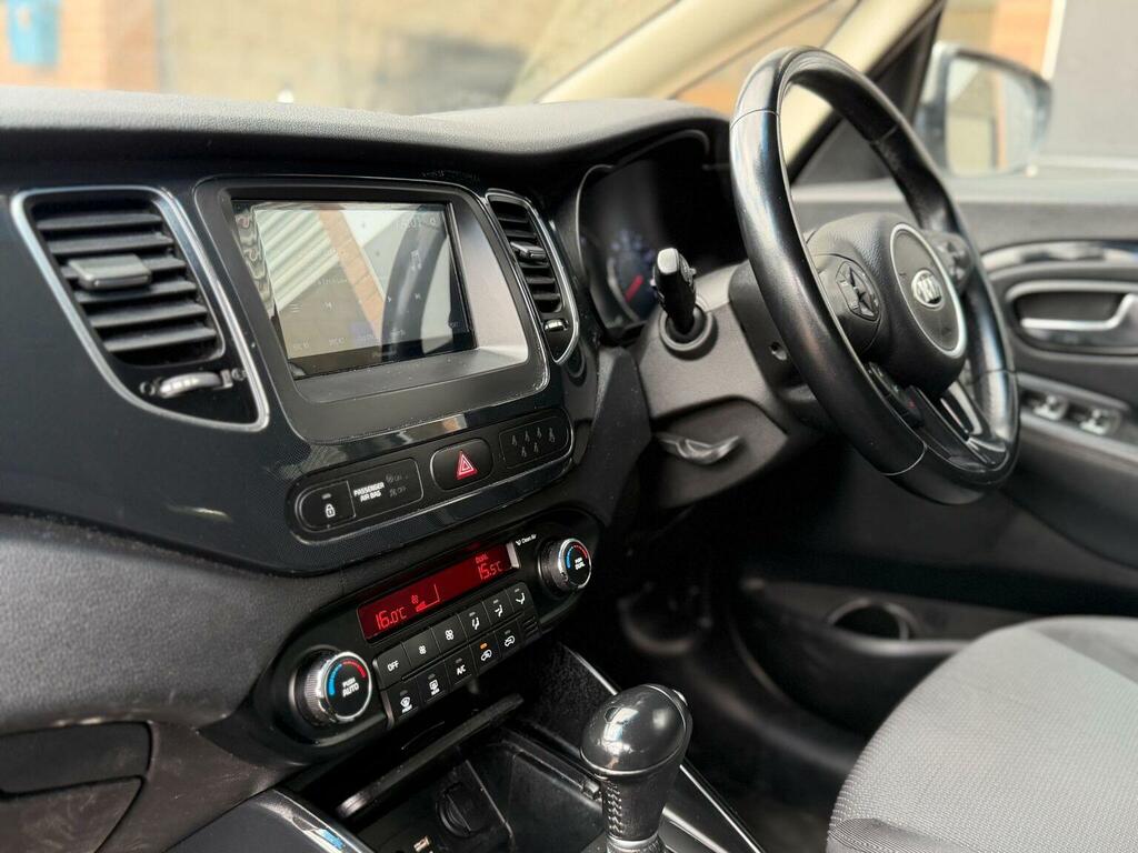Kia Carens Mpv 1.6 Gdi Ecodynamics 1 2014 Black #44
