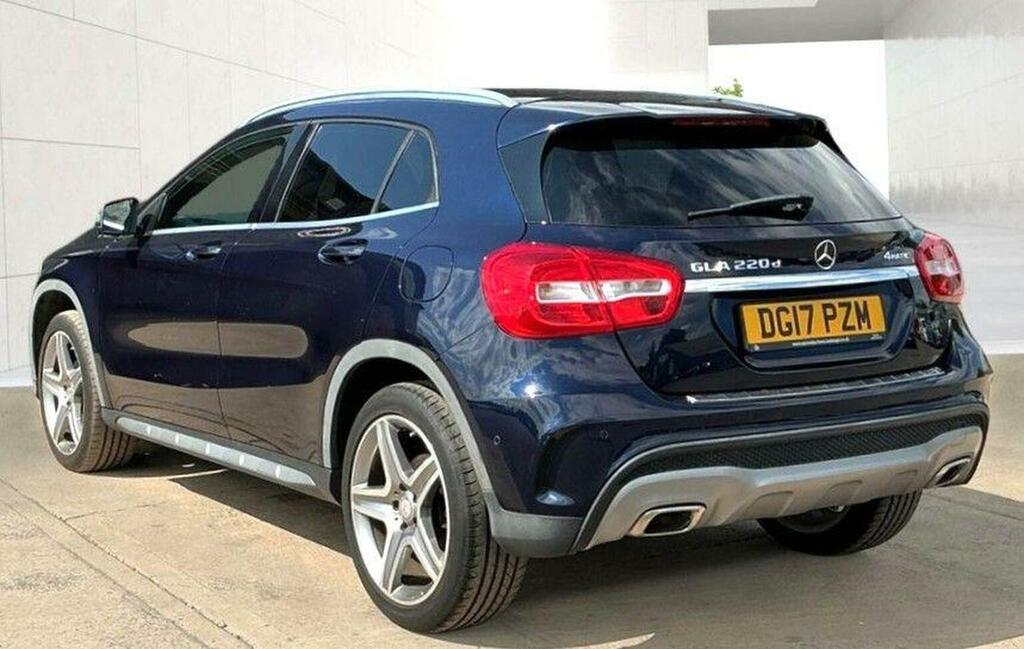 Mercedes-Benz GLA Class 2.1 Gla220d Amg Line Executive 7G-dct 4Matic Eur Blue #3