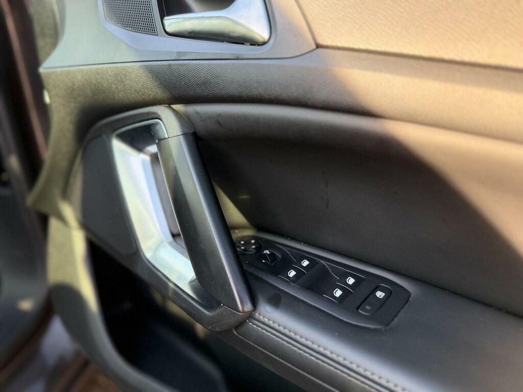 Peugeot 308 1.6 E-hdi Feline Euro 5 Ss Grey #44