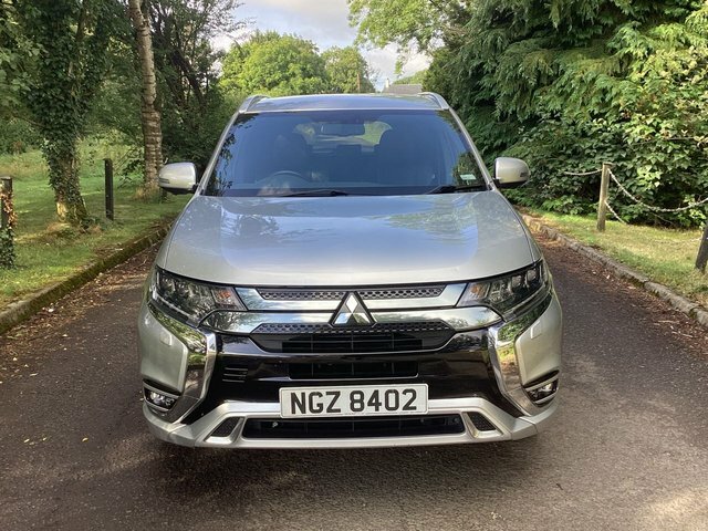 Mitsubishi Outlander Twinmotor 13.8Kwh 4H Suv Silver #5
