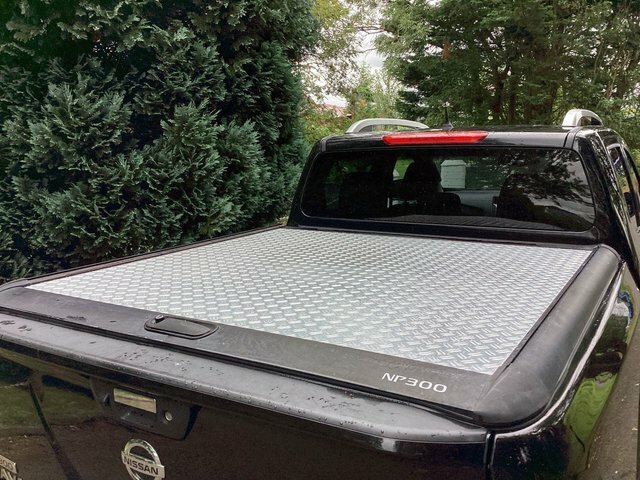 Nissan Navara 2.3 Dci 190 Bhp 4Wd Tekna Edition Canopy No Va Yellow #19