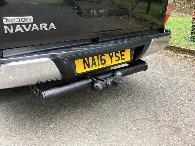 Nissan Navara 2.3 Dci 190 Bhp 4Wd Tekna Edition Canopy No Va Yellow #18