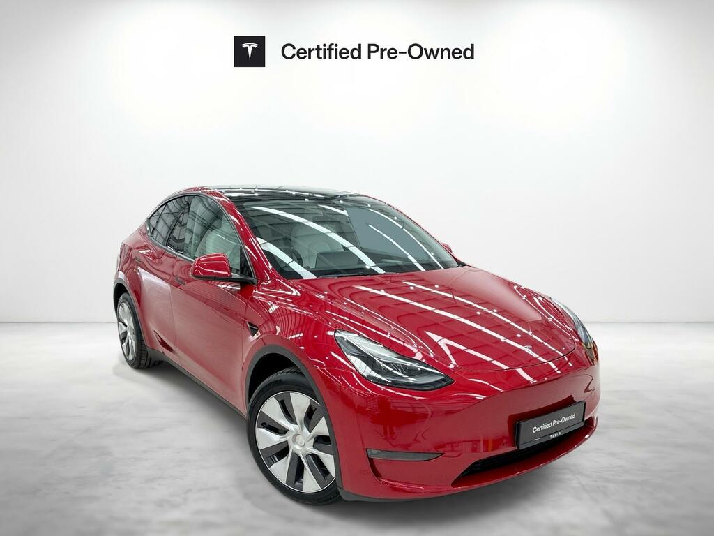 Tesla Model Y Dual Motor Long Range 4Wde Red