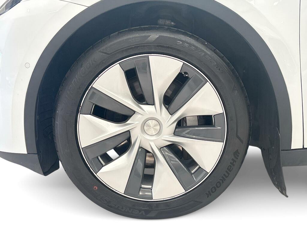 Tesla Model Y Dual Motor Long Range 4Wde White #5