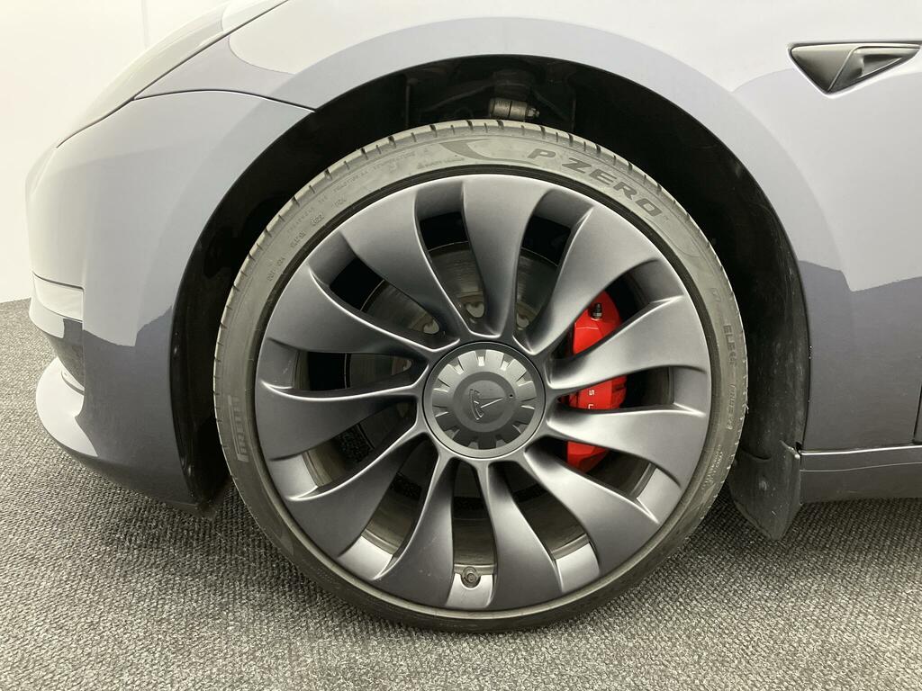 Tesla Model 3 Performance Silver #4