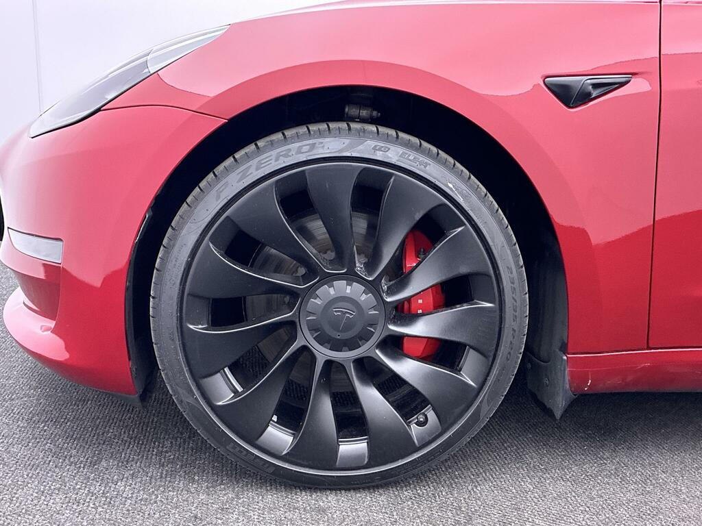 Tesla Model 3 Dual Motor Performance 4Wde Performanc Red #5