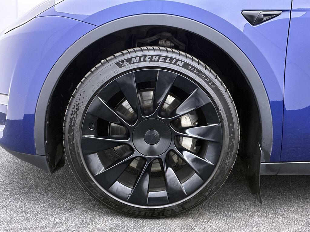 Tesla Model Y Long Range Blue #5