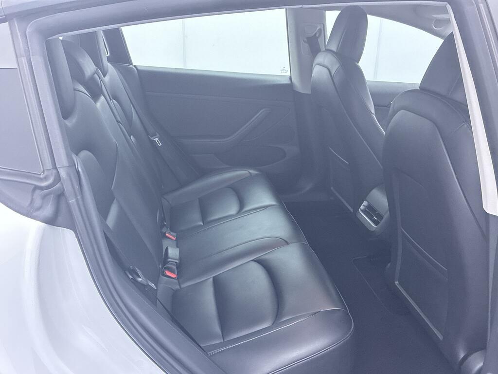 Tesla Model 3 Saloon Rwd 241 Bhp Pan Roof White #17