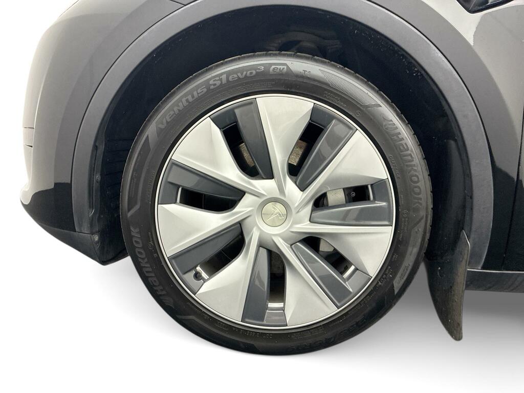 Tesla Model Y Auto Rwd 5dr Black #5