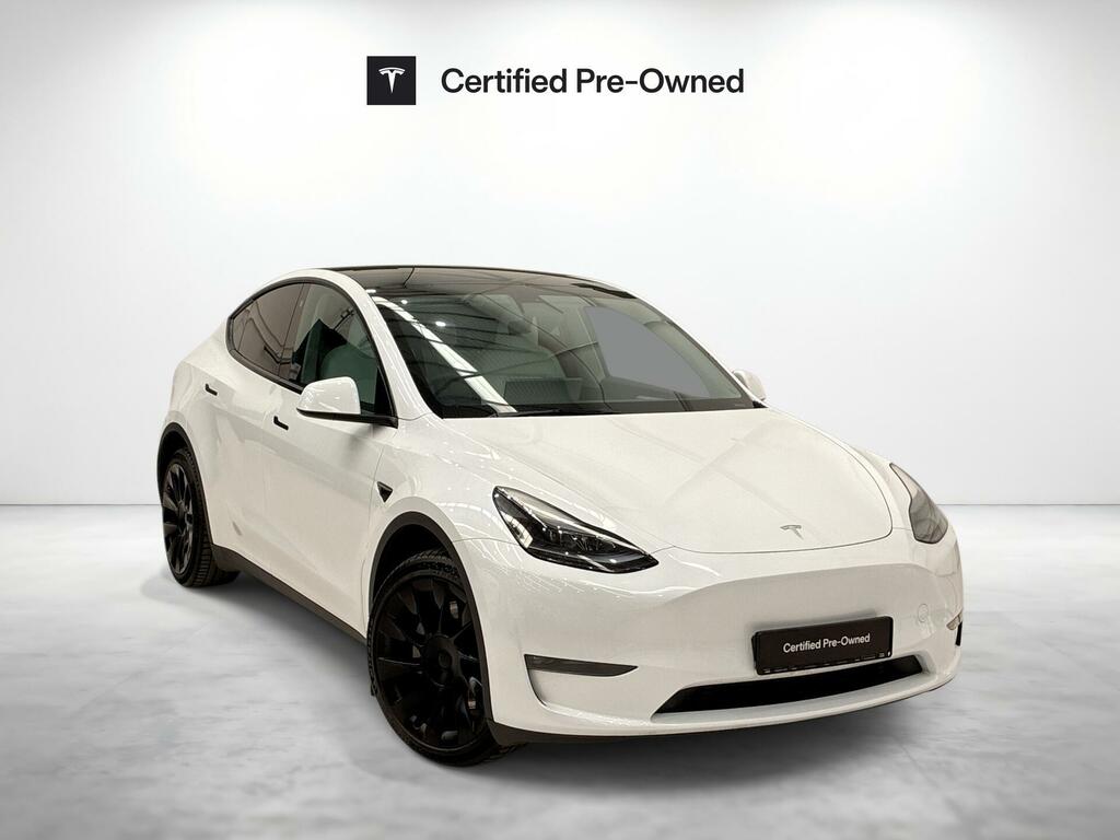 Tesla Model Y Dual Motor Long Range 4Wde White