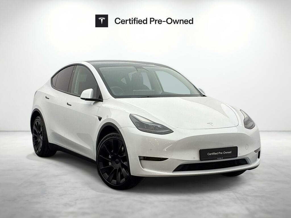 Tesla Model Y Dual Motor Long Range 4Wde White