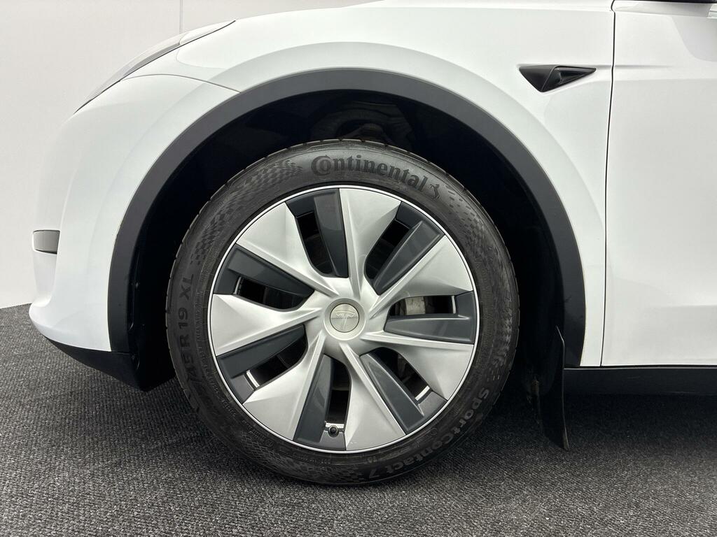 Tesla Model Y Auto Rwd 5dr  White #4