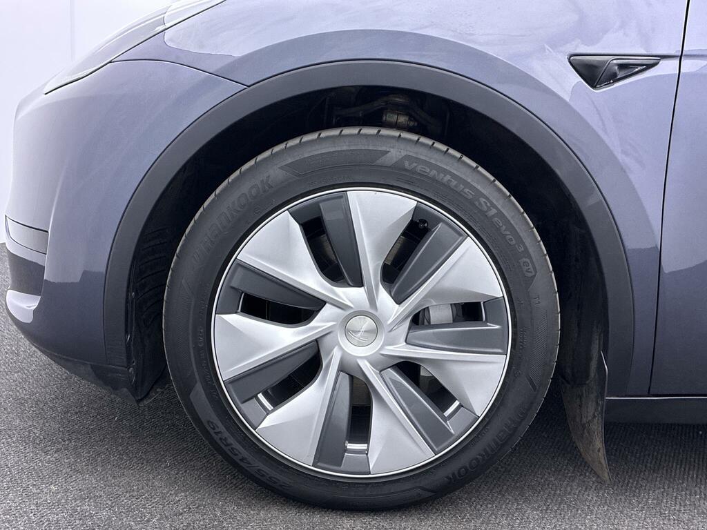 Tesla Model Y Auto Rwd 5dr Silver #4