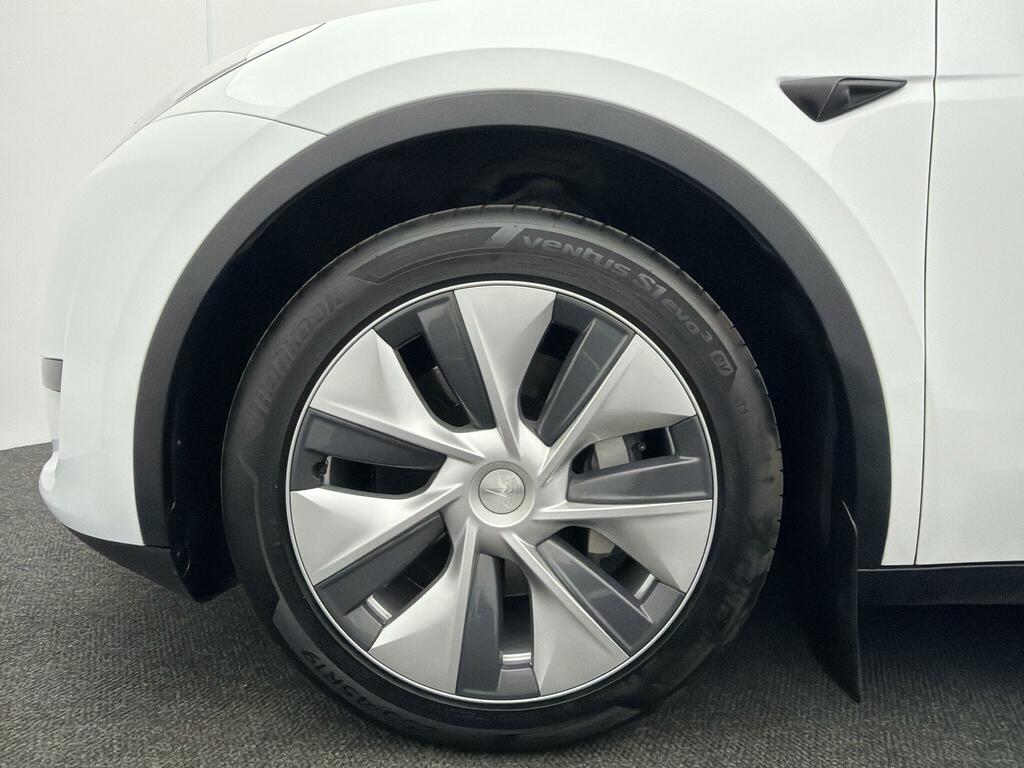 Tesla Model Y Auto Rwd 5dr White #6