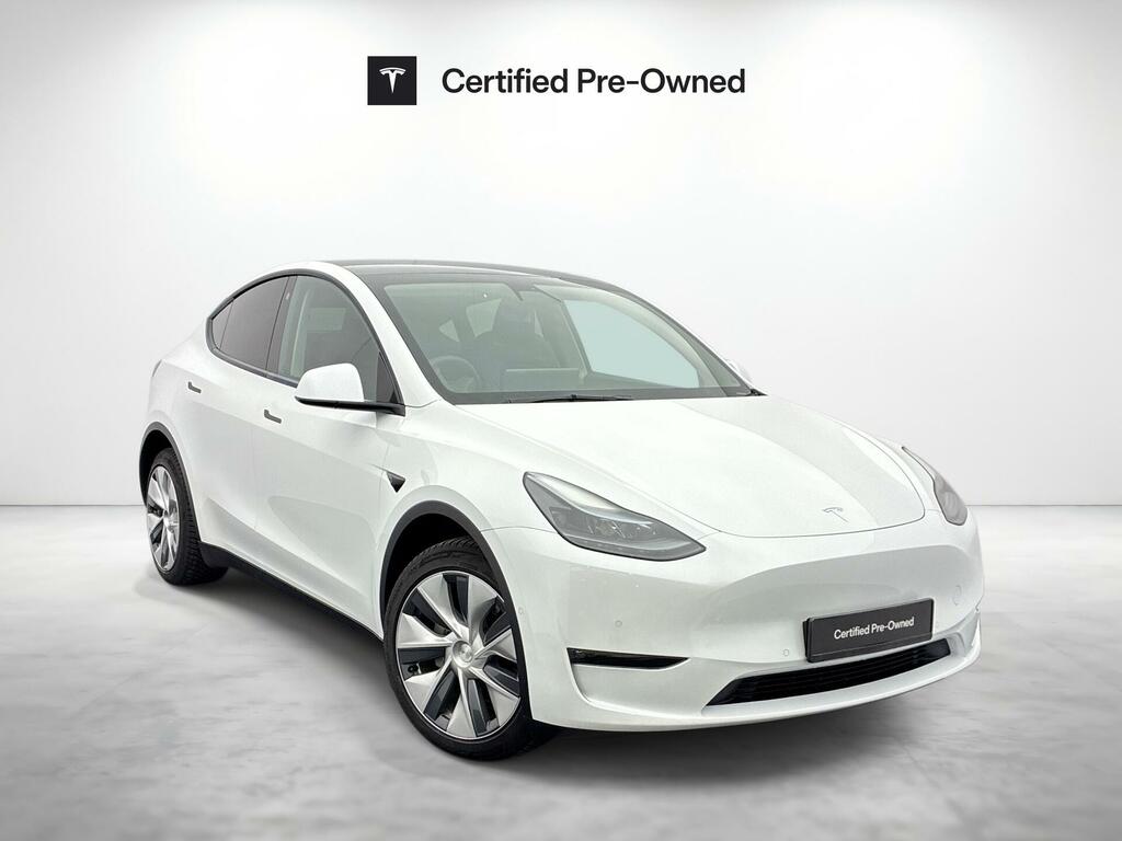 Tesla Model Y Dual Motor Long Range 4Wde White