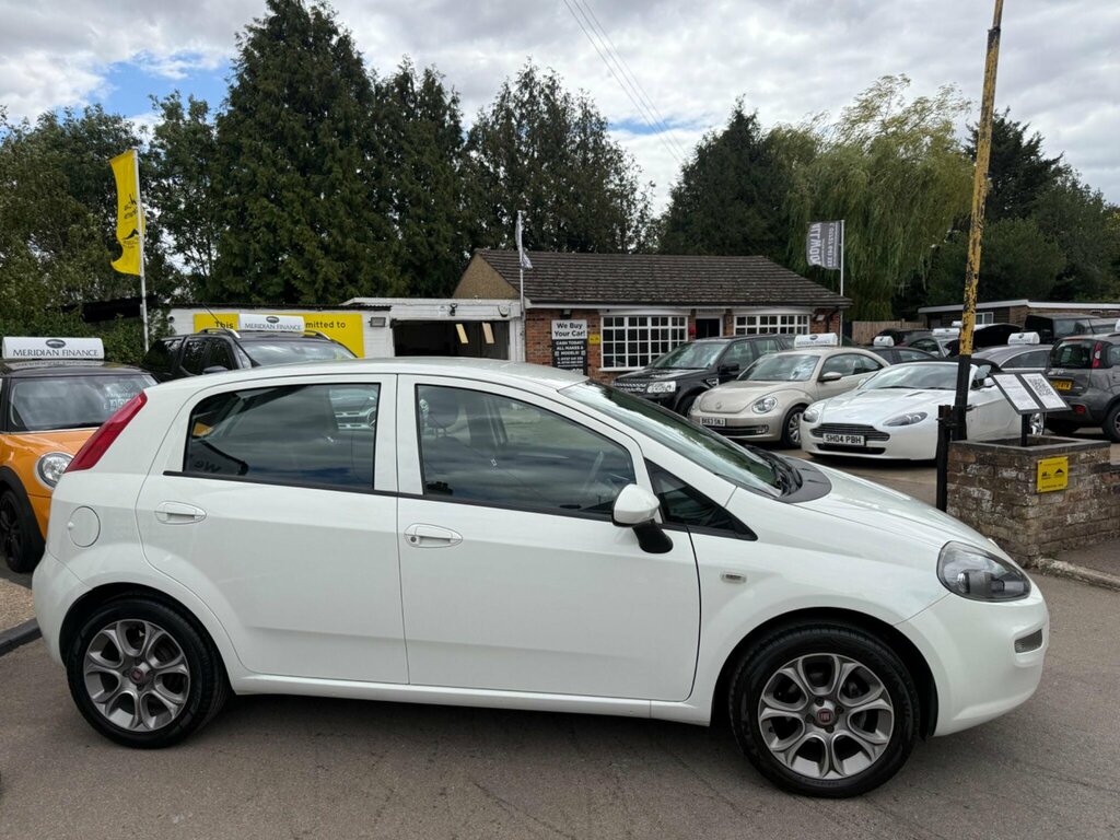 Fiat Punto 1.2 Easy Euro 6 White #4