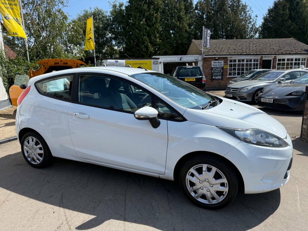 Ford Fiesta 1.25 Edge White #4